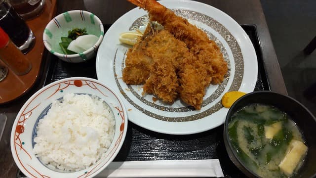 東京都巣鴨のときわ食堂