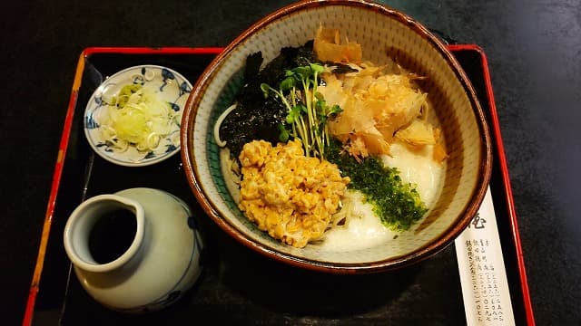 東京都神田の尾張屋本店
