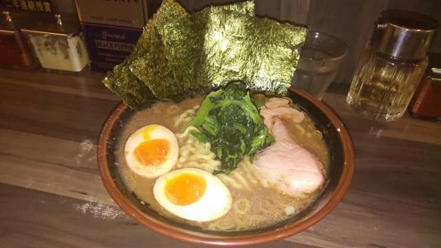 東京都神田の神田わいず