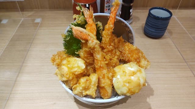 東京都池袋の羽田市場