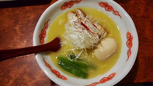 東京都日暮里の麺酒処ぶらり
