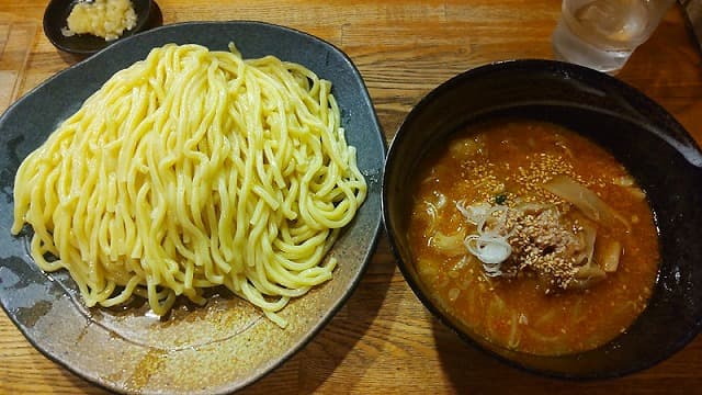 東京都池袋のやすべえ