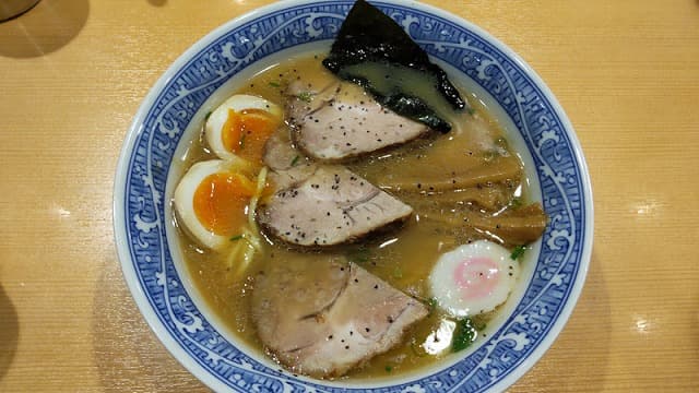 東京都御徒町の中華そば青葉