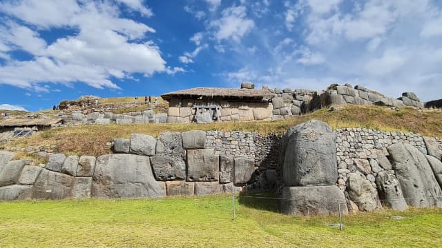 ペルー・クスコのサクサイワマン遺跡