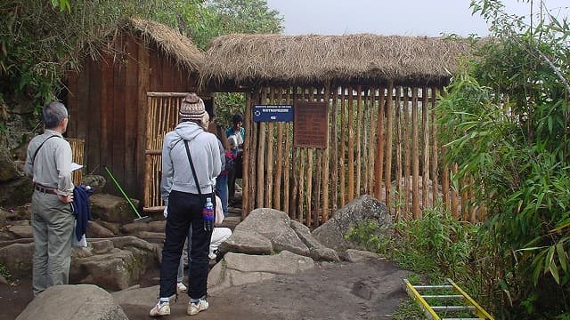 ペルー・マチュピチュのワイナピチュのゲート