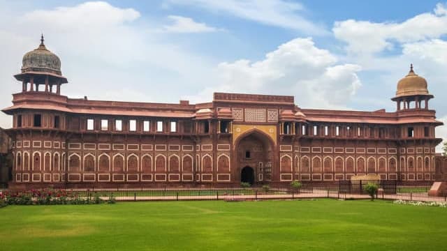 インド・アーグラーのアーグラー城塞のジャハーンギール宮殿