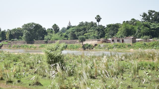 インド・ブッダガヤのスジャータ村（セーナ村）