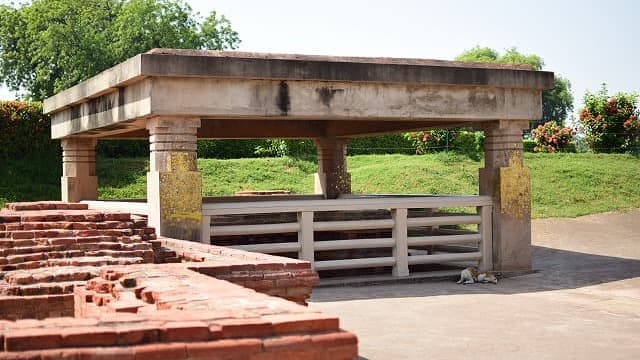 インド・ベナレスのサールナート・釈尊説法の地