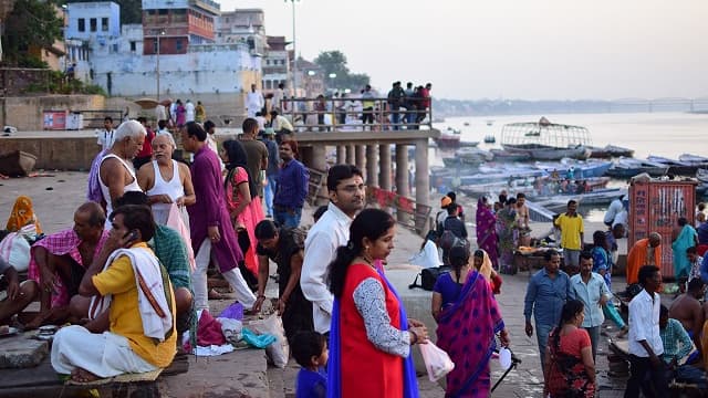 インド・ベナレスのガンジス川
