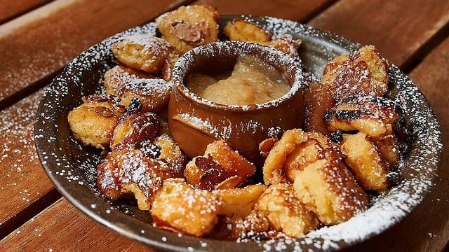 ドイツ料理のカイザーシュマーレン