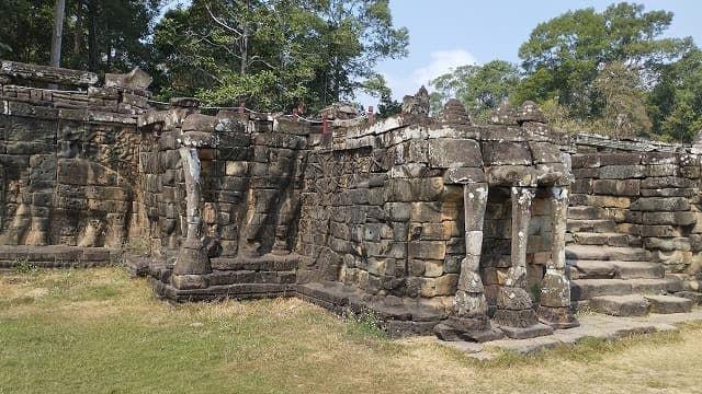 カンボジア・シェムリアップの象のテラス