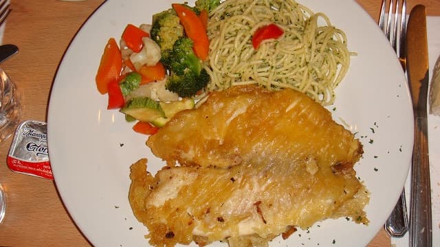 メキシコ料理のティラピア・フリット