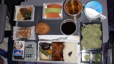 機内食:SINGAPORE AIR バンコク→成田