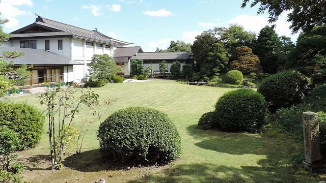 青森県弘前市の貞昌寺庭園