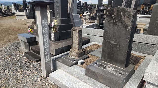 秋田県大館市の安藤昌益墓