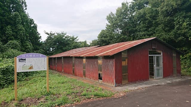 秋田県にかほ市の院内油田跡