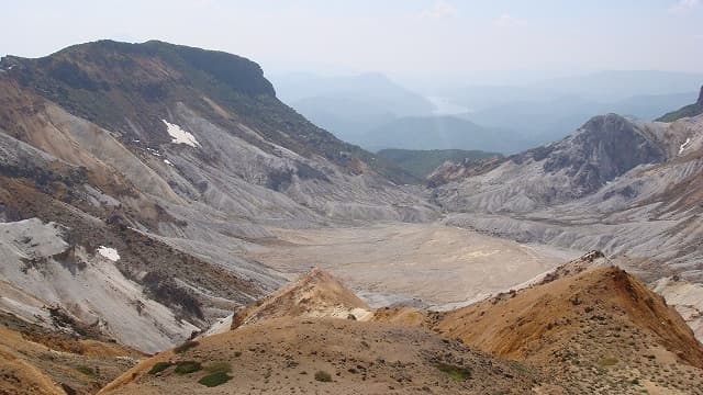 福島県郡山市の安達太良山_沼ノ平火口