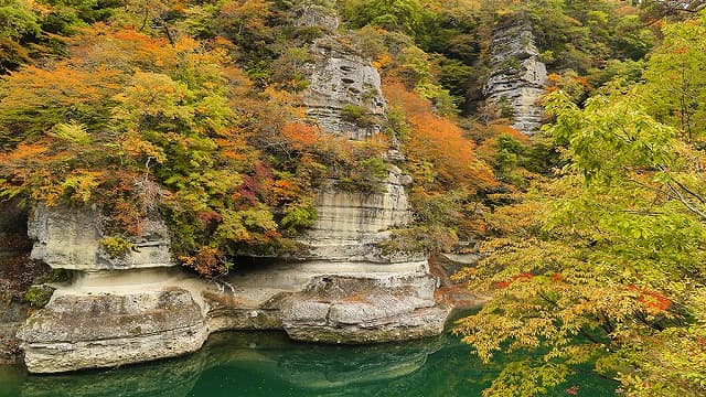 福島県南会津郡の塔のへつり