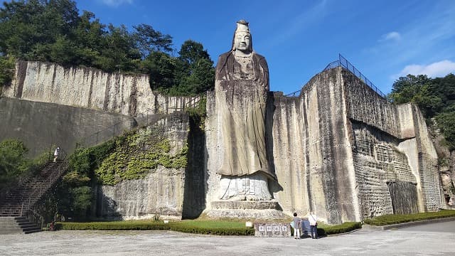 栃木県宇都宮市の大谷平和観音