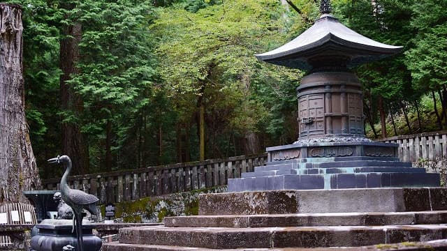 栃木県日光市の奥社宝塔