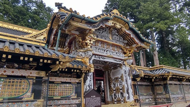 栃木県日光市の唐門
