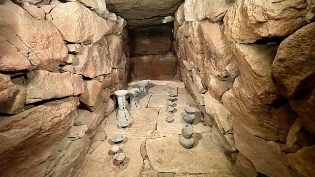 群馬県富岡市の大室古墳群