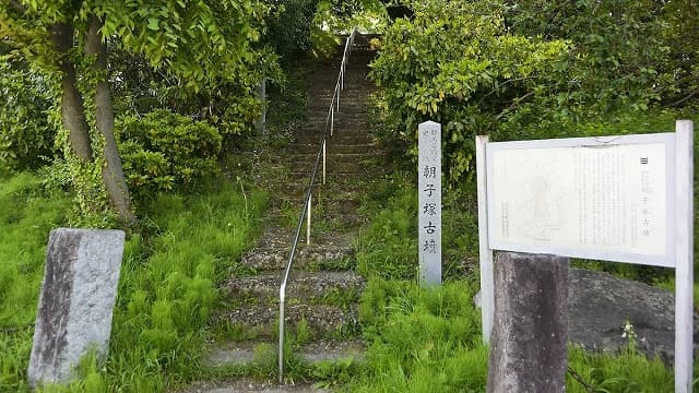 群馬県太田市の朝子塚古墳