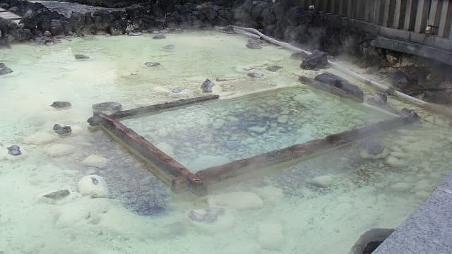 群馬県吾妻郡の草津温泉_将軍御汲上之湯