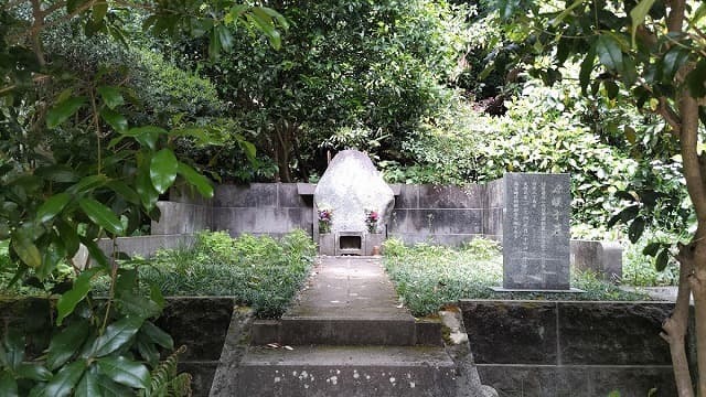 埼玉県鎌倉市の竹御所（源媄子）墓