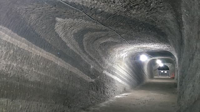 千葉県館山市の赤山地下壕跡