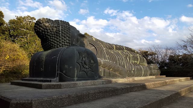 千葉県館山市の萬徳寺釈迦涅槃仏