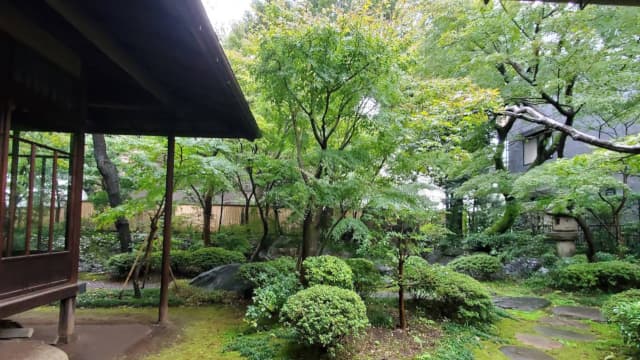 東京都文京区の旧安田楠雄邸庭園