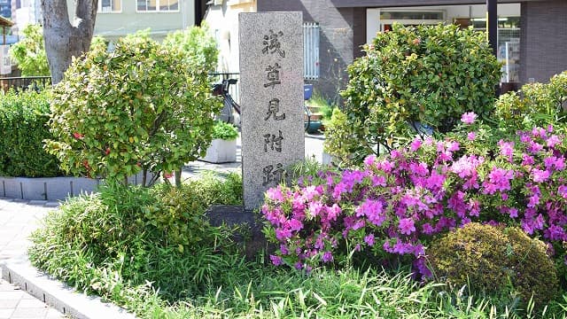 東京都台東区の浅草見附