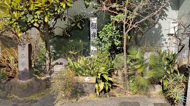 東京都台東区の御隠殿跡