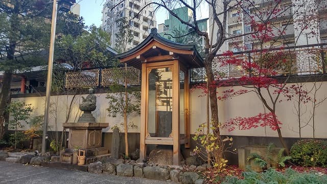 東京都台東区の石川雅望墓