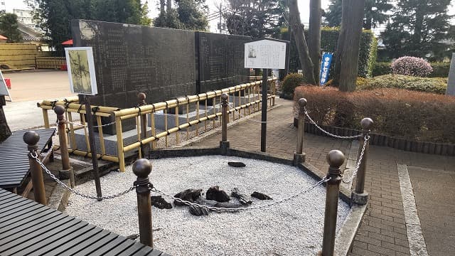 東京都中野区の沼袋氷川神社道灌杉