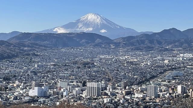 神奈川県秦野市の弘法山から富士山