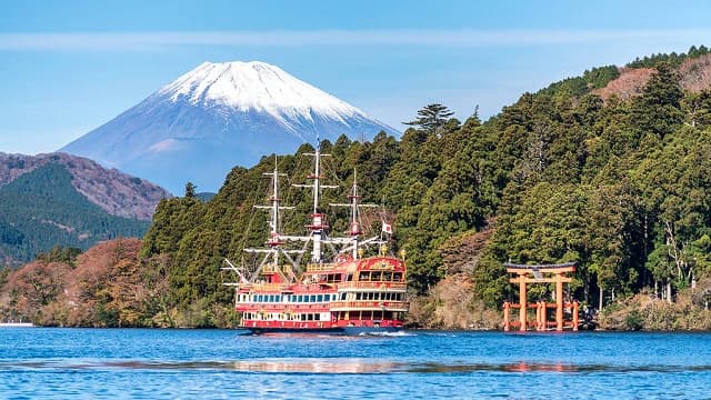 神奈川県足柄下郡の芦ノ湖