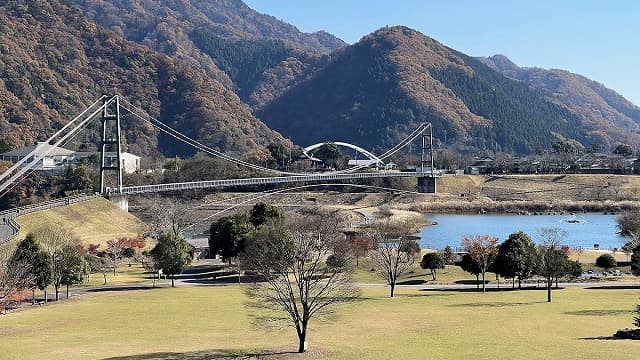 神奈川県愛甲郡の宮ヶ瀬湖畔園地