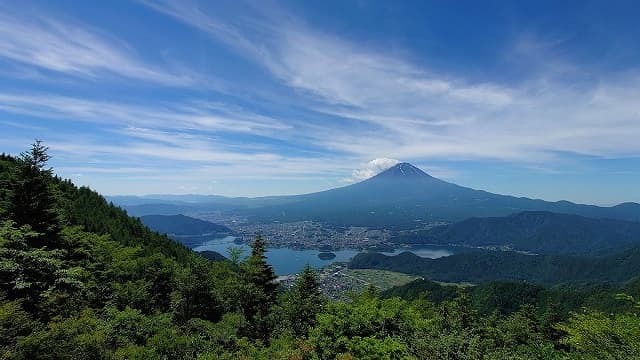 山梨県笛吹市の新道峠