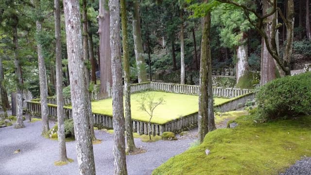 山梨県南巨摩郡の日蓮上人草庵跡