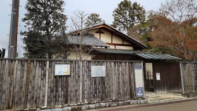 三重県伊賀市の蓑虫庵