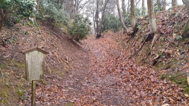 石川県金沢市の加越国境城跡群及び道（小原越）