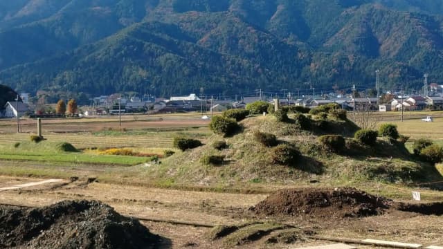 福井県三方上中郡の西塚古墳