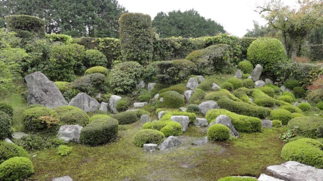 滋賀県大津市の盛安寺庭園