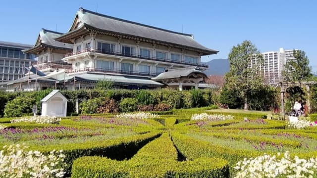 滋賀県大津市のびわ湖大津館（旧琵琶湖ホテル）