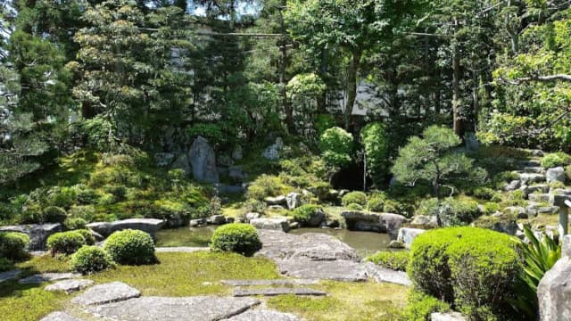 滋賀県大津市の延暦寺坂本里坊庭園（宝積院庭園）