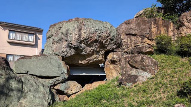 京都府京都市の蛇塚古墳