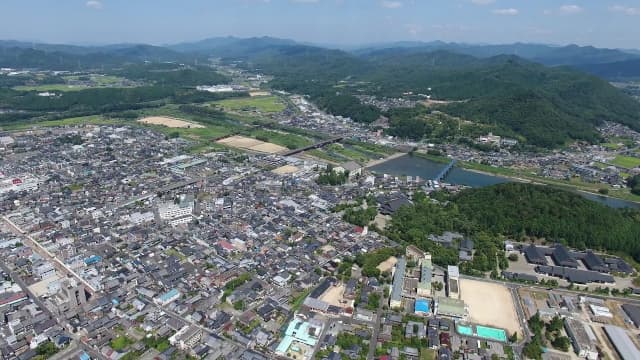 京都府綾部市の綾部市街地