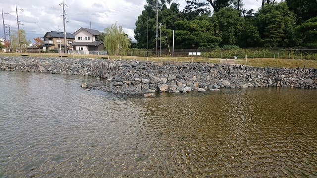 京都府宇治市の宇治川太閤堤跡